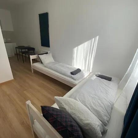 Budapest Airport-vecses Trainstation K7 Apartment *